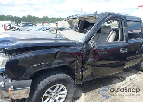 2004 Chevrolet Silverado 1500 Z71 из США, поврежденный, VIN 2GCEK13T041297616